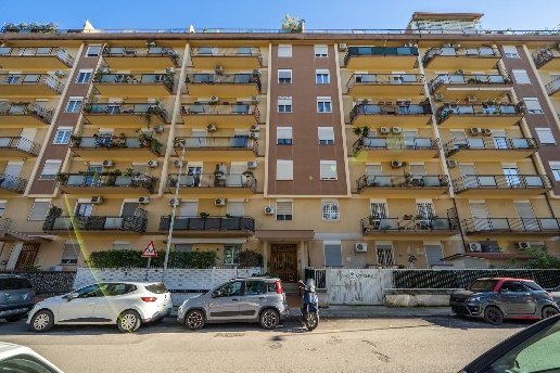 appartamento in vendita a Palermo in zona San Lorenzo