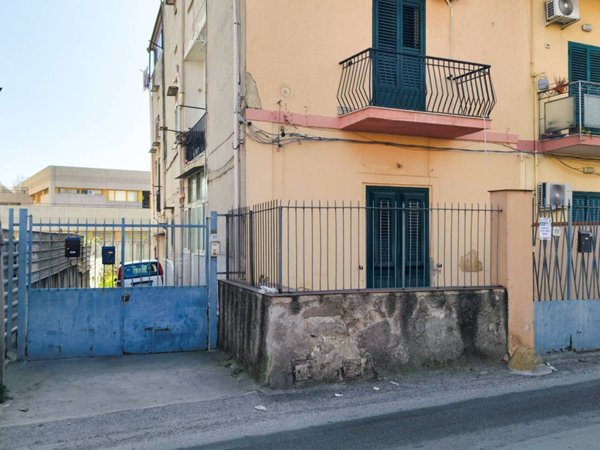 appartamento in vendita a Palermo in zona Borgo Nuovo
