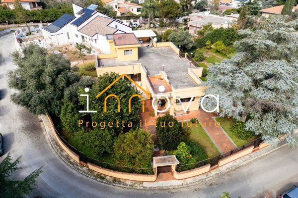 casa indipendente in vendita a Palermo in zona Tommaso Natale