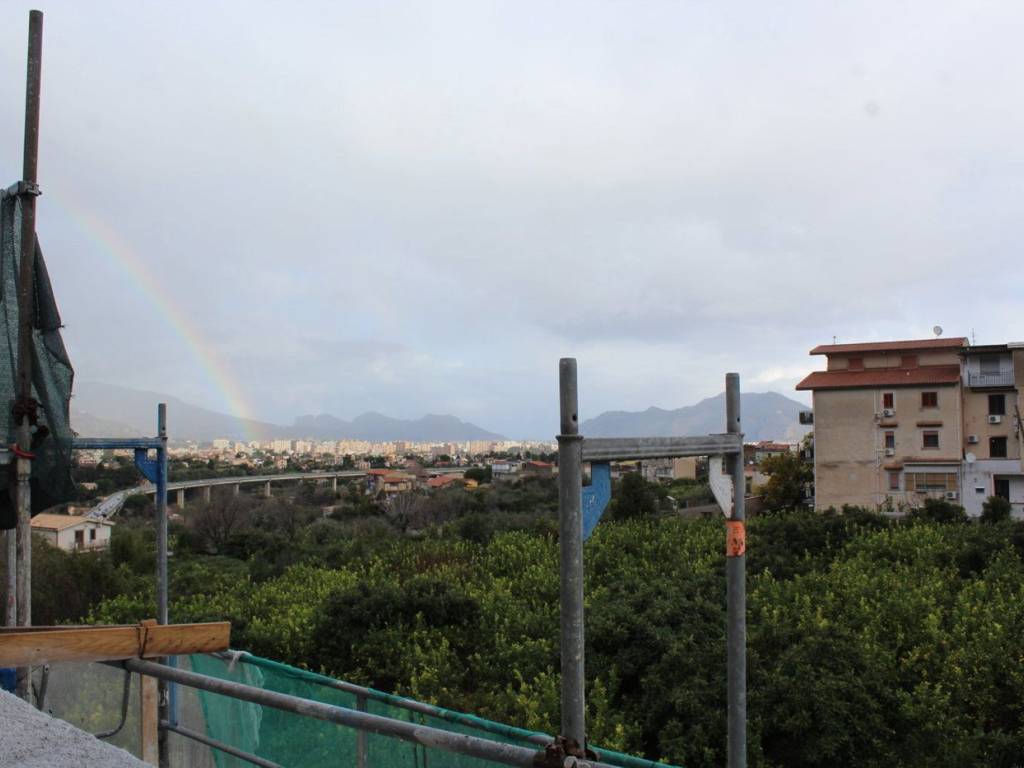 appartamento in vendita a Palermo in zona Villagrazia/Falsomiele
