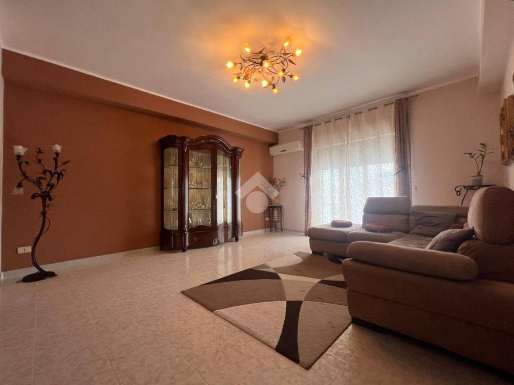 appartamento in vendita a Palermo in zona Roccella