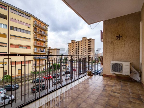 appartamento in vendita a Palermo in zona Oreto