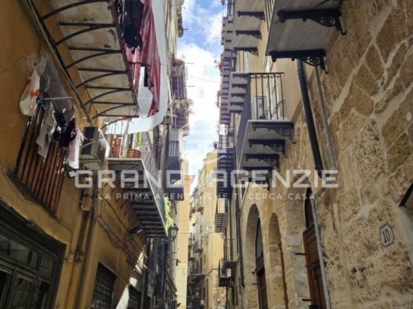 appartamento in vendita a Palermo in zona Centro storico