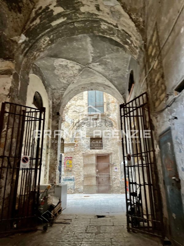 appartamento in vendita a Palermo in zona Centro storico