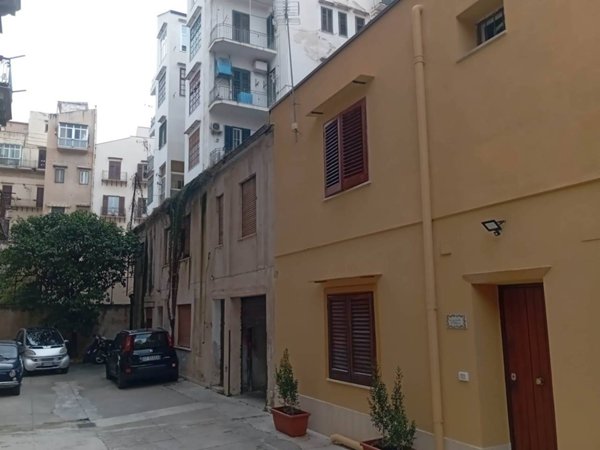 appartamento in vendita a Palermo in zona Libertà