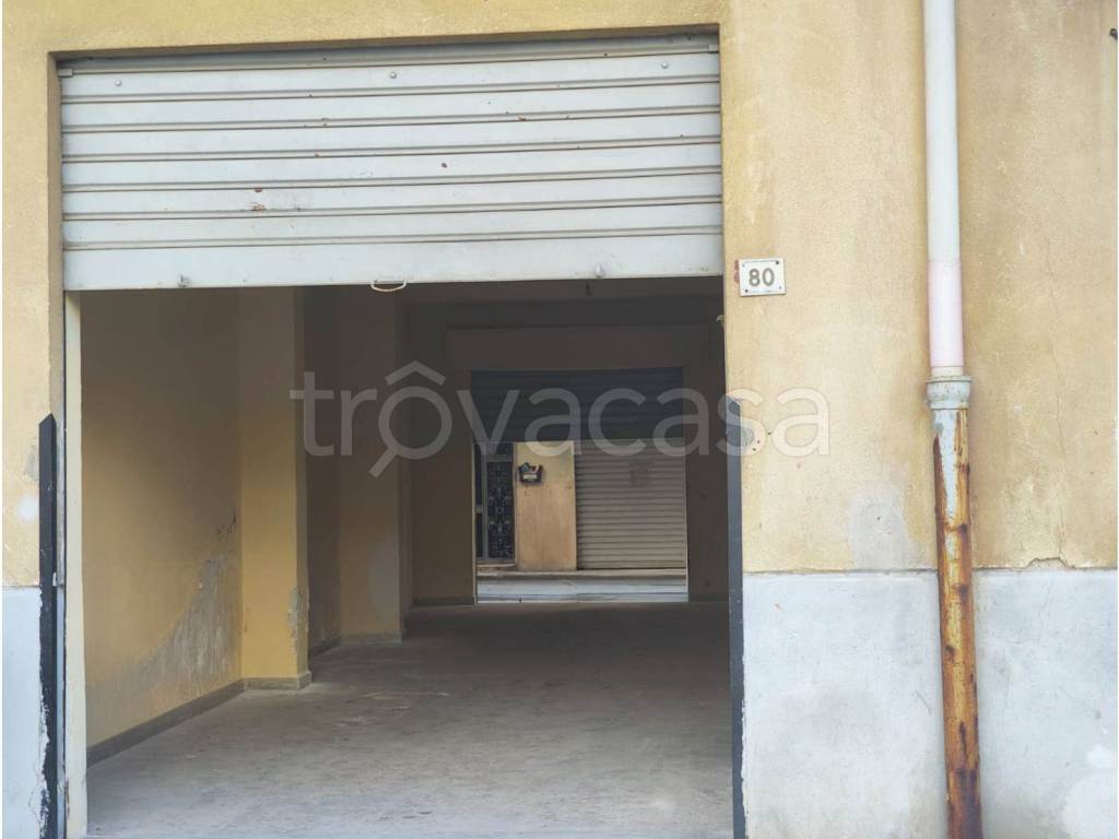 locale commerciale in vendita a Palermo in zona Altarello