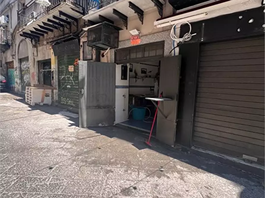 locale commerciale in vendita a Palermo in zona Centro storico