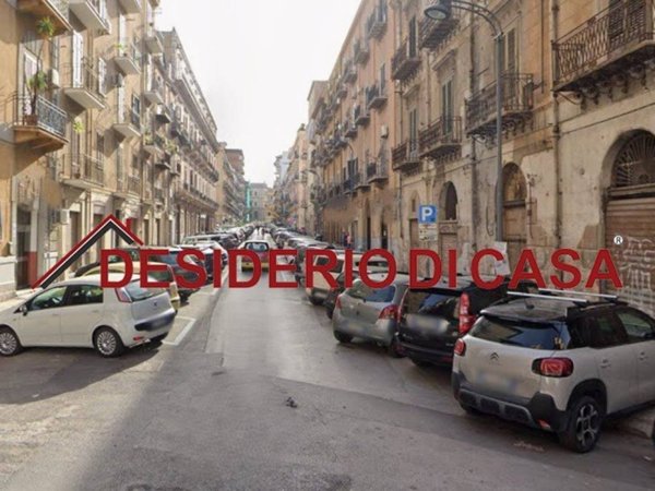 negozio in vendita a Palermo