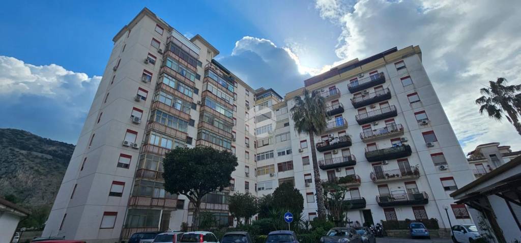 appartamento in vendita a Palermo in zona Pallavicino
