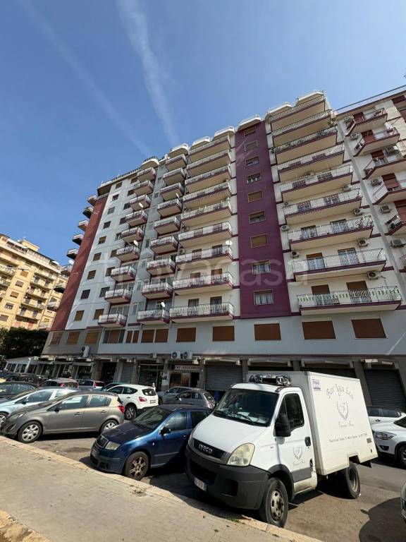appartamento in vendita a Palermo in zona Montepellegrino
