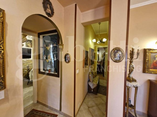 appartamento in vendita a Palermo in zona Uditore