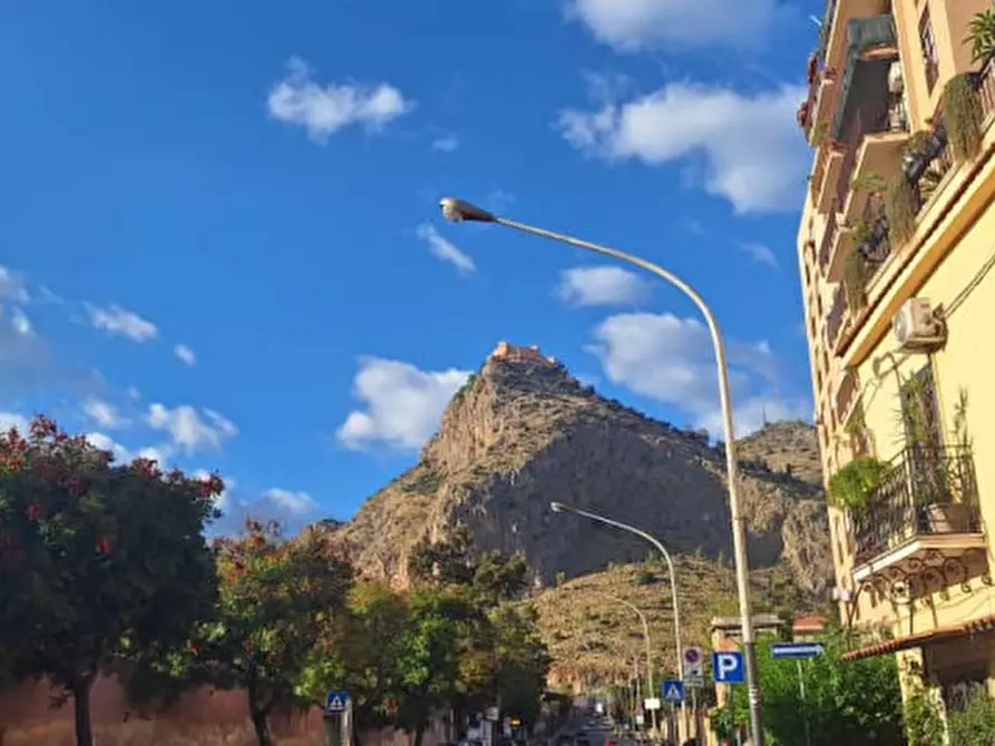 negozio in vendita a Palermo in zona Centro storico
