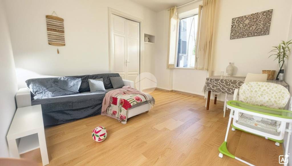 appartamento in vendita a Palermo in zona Politeama