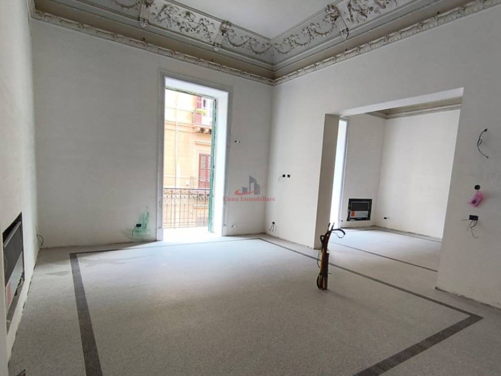 appartamento in vendita a Palermo in zona Politeama