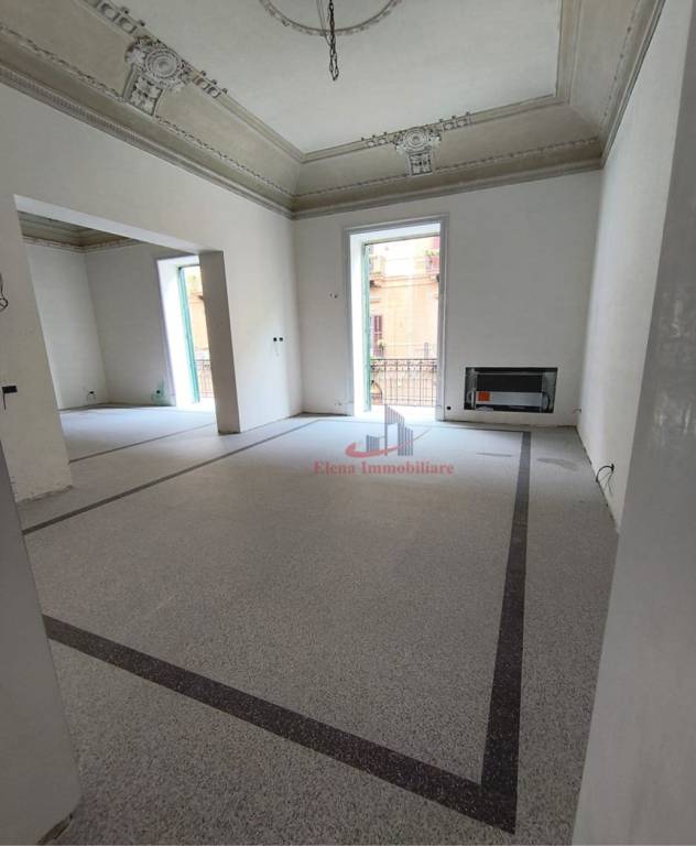 appartamento in vendita a Palermo in zona Politeama