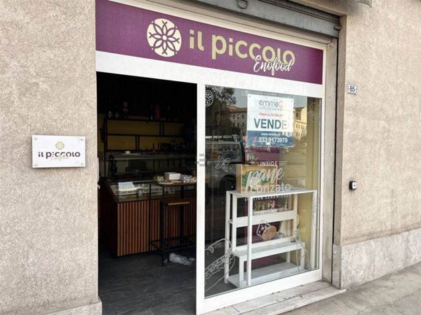 locale commerciale in vendita a Palermo