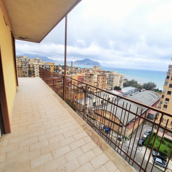 appartamento in vendita a Palermo
