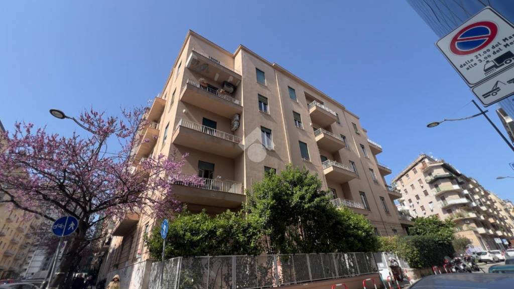 appartamento in vendita a Palermo in zona Libertà