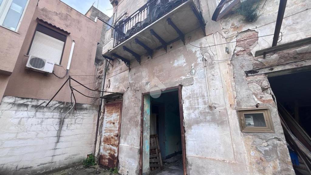 appartamento in vendita a Palermo in zona Tommaso Natale