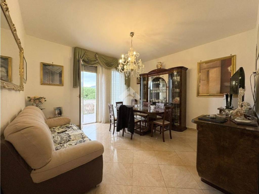 appartamento in vendita a Palermo in zona Borgo Nuovo