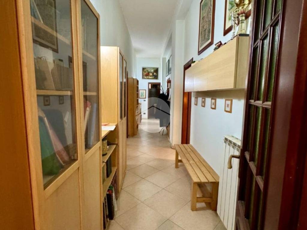 appartamento in vendita a Palermo in zona Malaspina/Palagonia