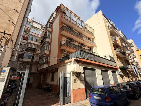 appartamento in vendita a Palermo in zona Noce