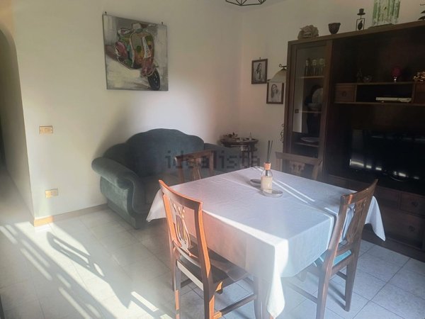 appartamento in vendita a Palermo in zona Zisa