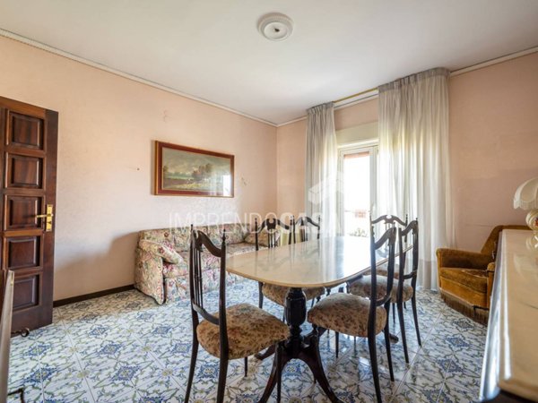 appartamento in vendita a Palermo in zona Chiavelli