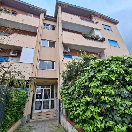 appartamento in vendita a Palermo in zona Villagrazia/Falsomiele