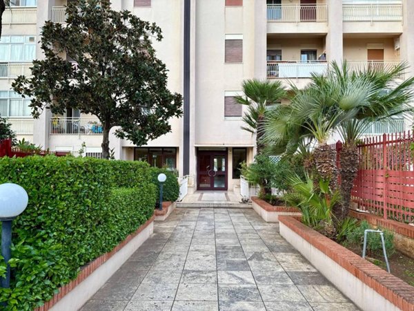 appartamento in vendita a Palermo in zona Baida
