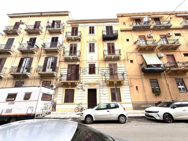 appartamento in vendita a Palermo in zona Oreto