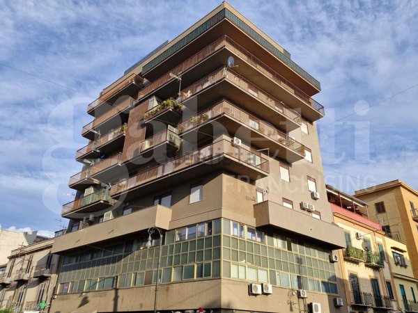 appartamento in vendita a Palermo in zona Oreto