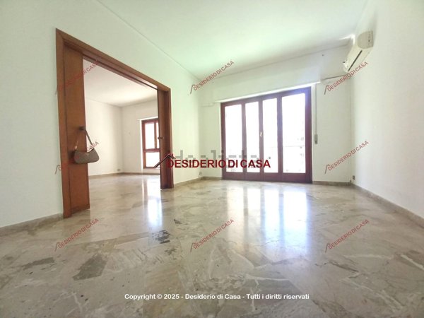 appartamento in vendita a Palermo in zona Malaspina/Palagonia