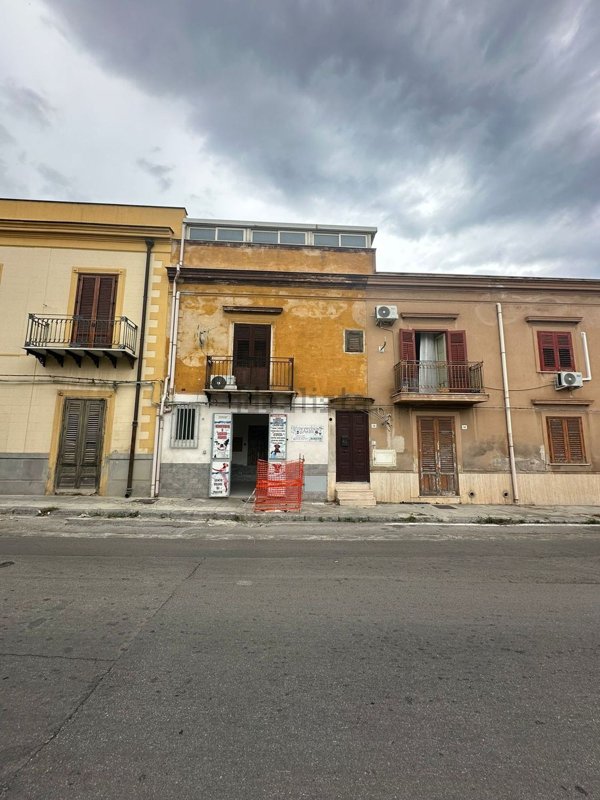 appartamento in vendita a Palermo in zona Tommaso Natale