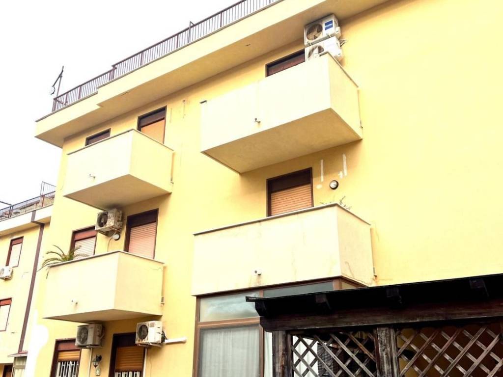 appartamento in vendita a Palermo in zona Partanna
