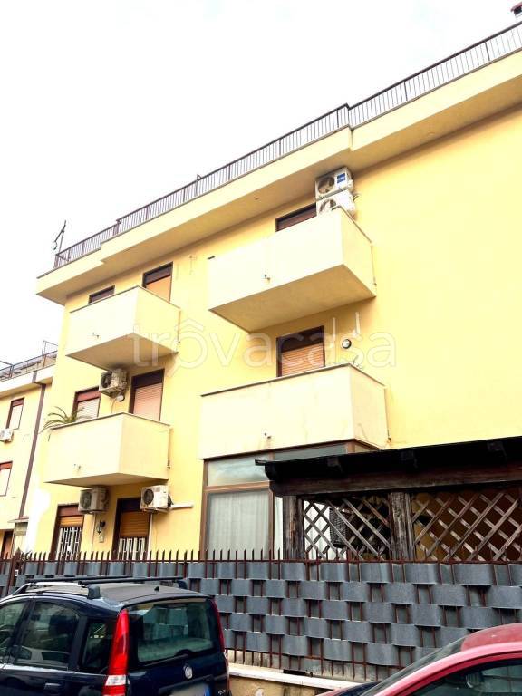 appartamento in vendita a Palermo in zona Partanna