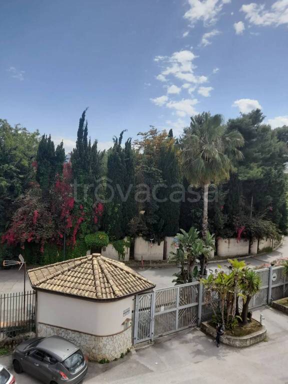 appartamento in vendita a Palermo in zona Uditore