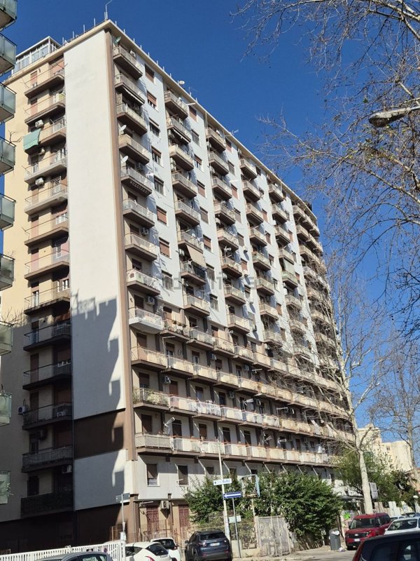 appartamento in vendita a Palermo in zona Resuttana