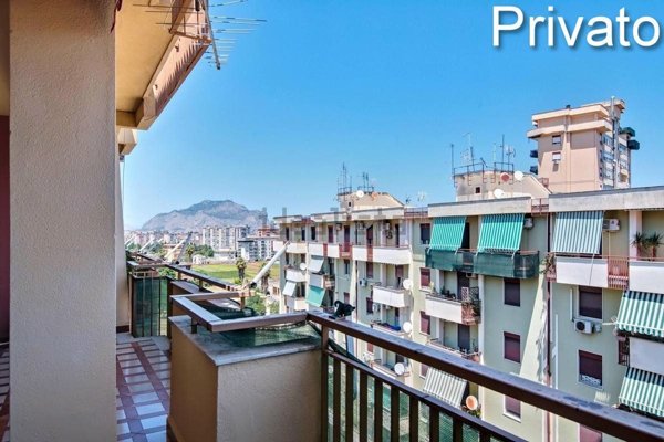 appartamento in vendita a Palermo in zona Villagrazia/Falsomiele