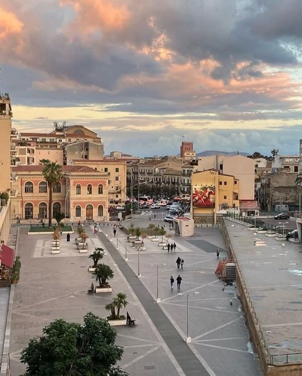 appartamento in vendita a Palermo in zona Zisa