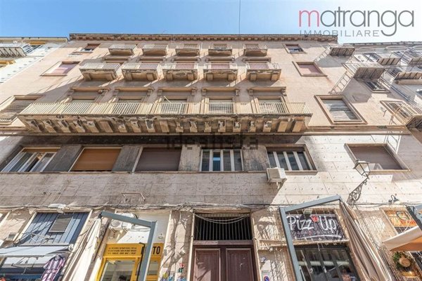 appartamento in vendita a Palermo in zona Centro storico