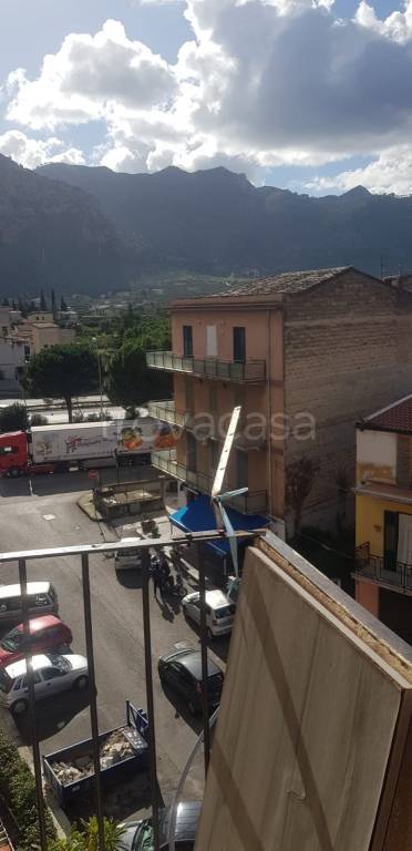 appartamento in vendita a Palermo in zona Villagrazia/Falsomiele
