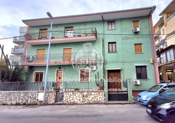 appartamento in vendita a Palermo in zona Villagrazia/Falsomiele