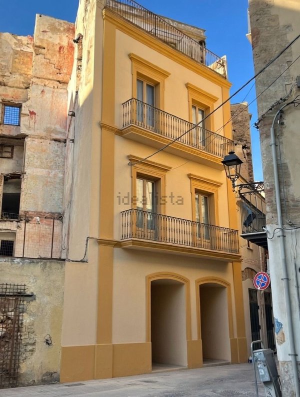 appartamento in vendita a Palermo in zona Centro storico