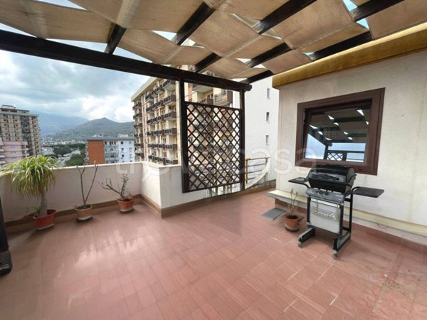 appartamento in vendita a Palermo