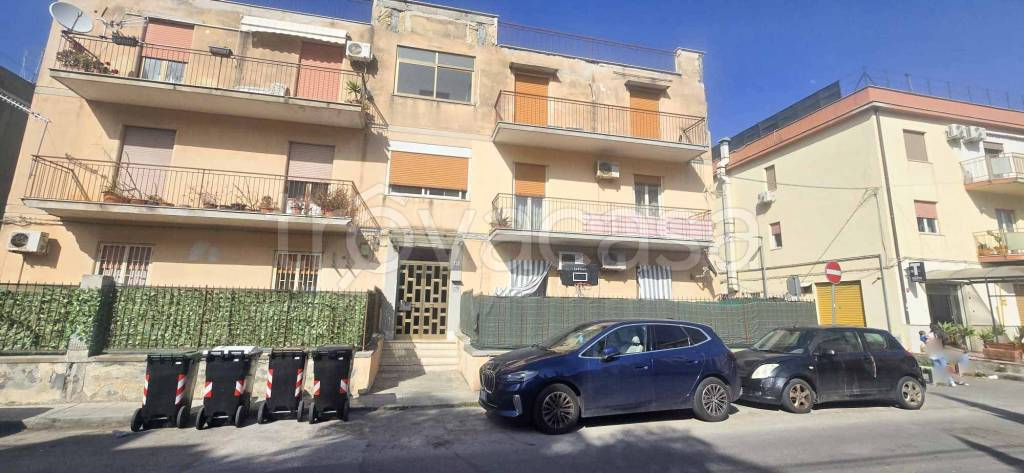 appartamento in vendita a Palermo in zona Tommaso Natale
