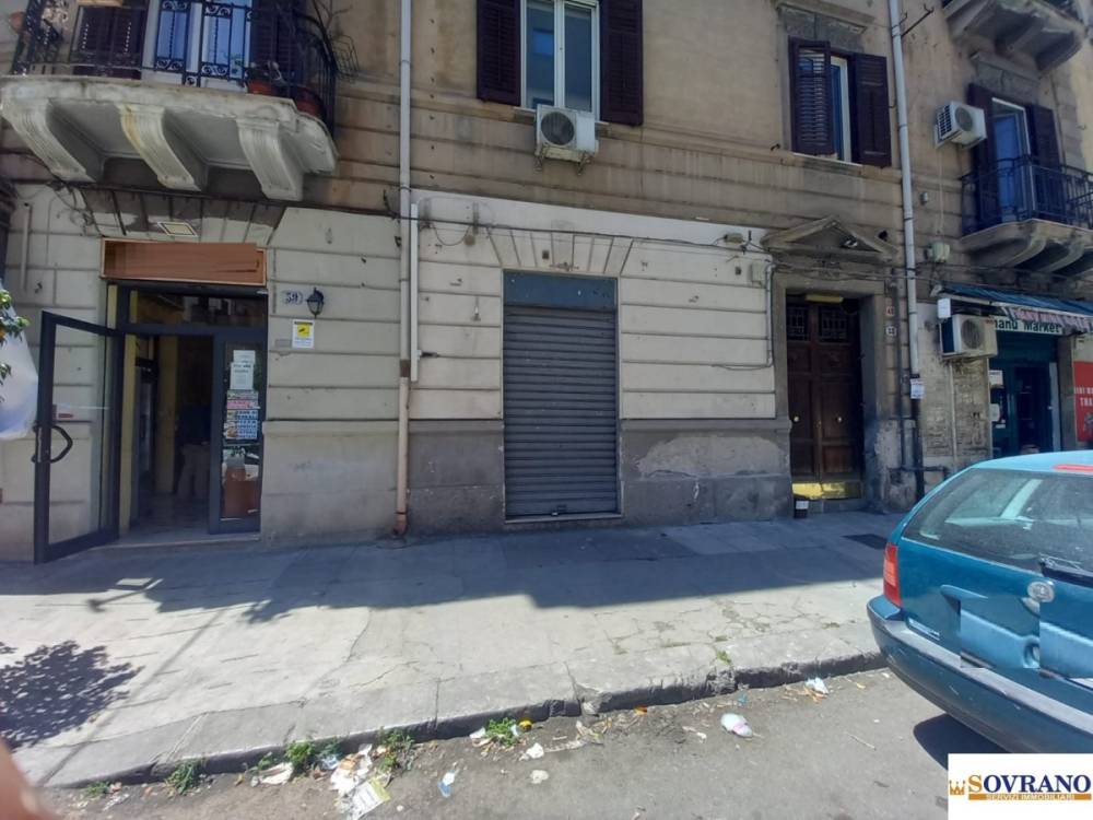 negozio in vendita a Palermo in zona Centro storico