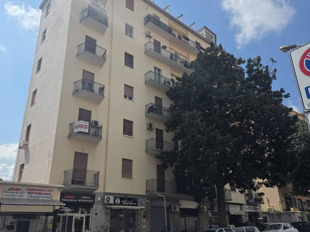 appartamento in vendita a Palermo in zona Calatafimi / Cuba