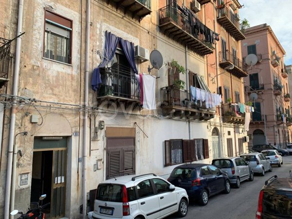 appartamento in vendita a Palermo in zona Zisa