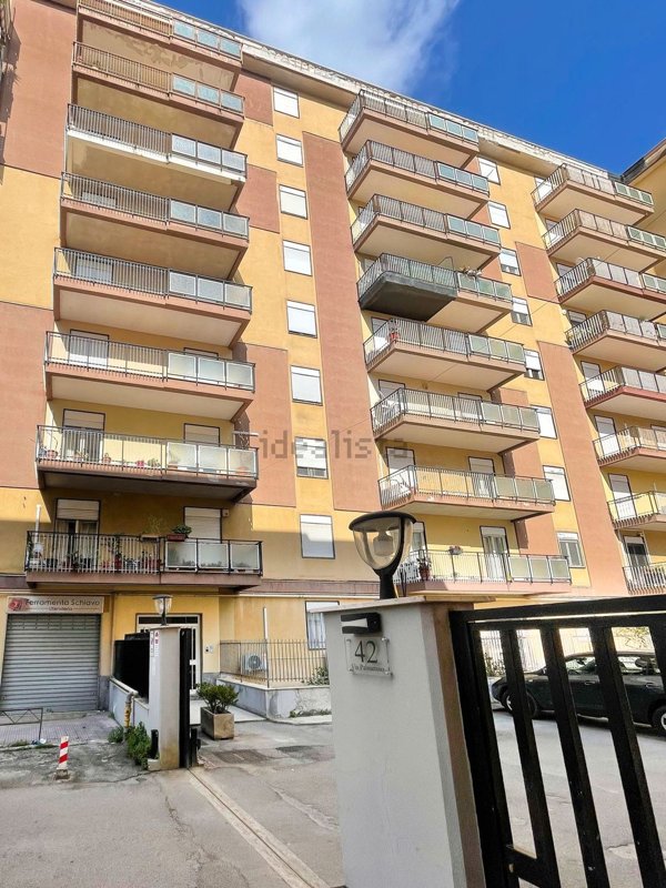 casa indipendente in vendita a Palermo in zona Calatafimi / Cuba